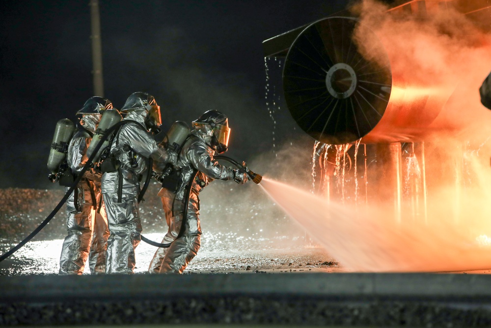 ARFF Marines conduct early morning training