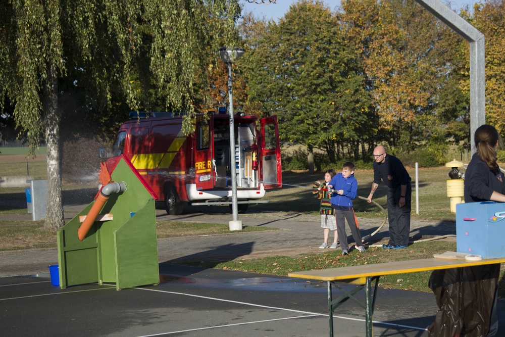 Fire Department visits Ansbach Elementary School