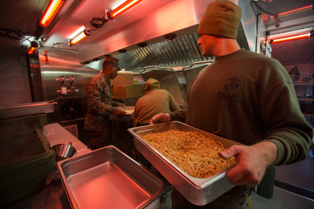 2nd MLG Marines Begin Cooking in Norway