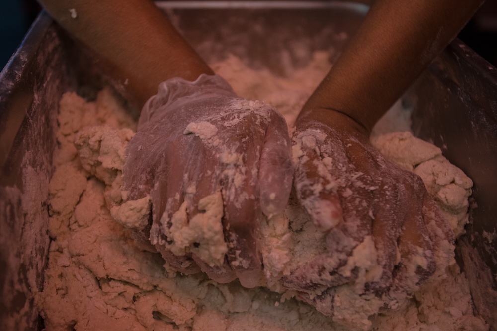 2nd MLG Marines Begin Cooking in Norway