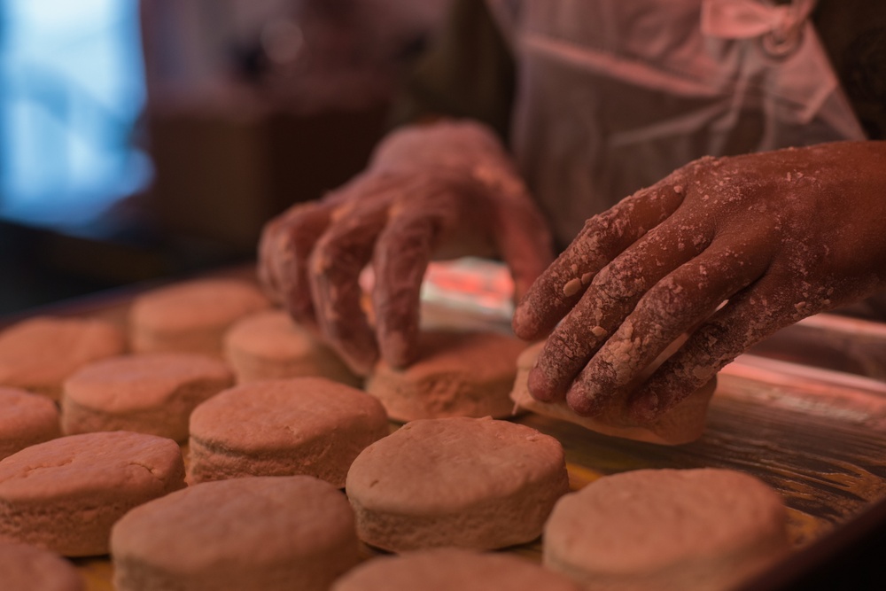 2nd MLG Marines Begin Cooking in Norway