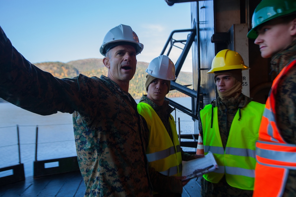 2nd MLG Chief of Staff Tours Troops in Norway