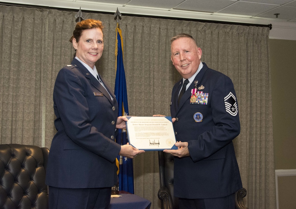 Senior Master Sgt. Cantrell retires