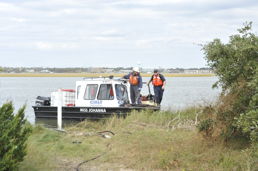 Coast Guard works with federal and state agencies to remove pollution from Carteret County, N.C.
