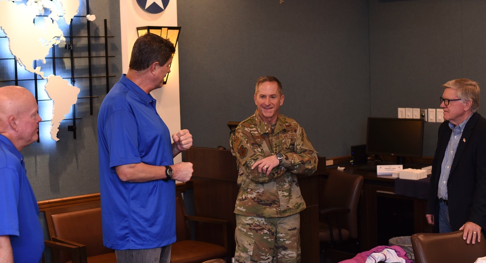 CSAF meets with honorary commanders