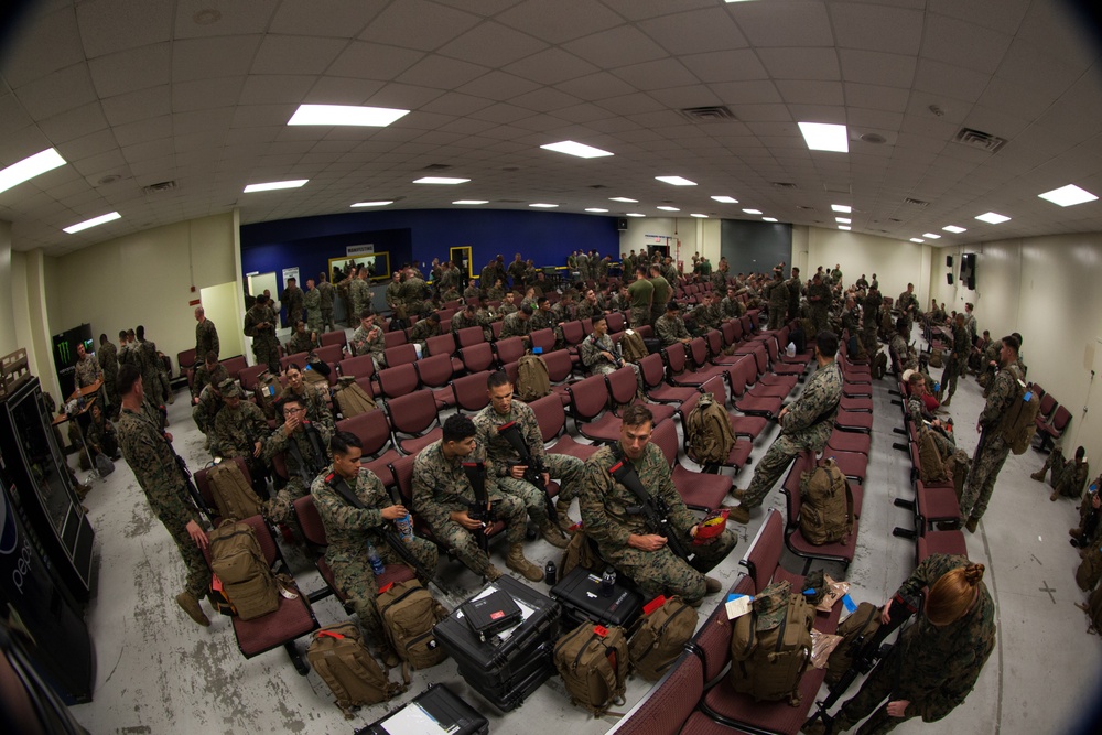 2nd MLG-Forward Marines Depart for Norway