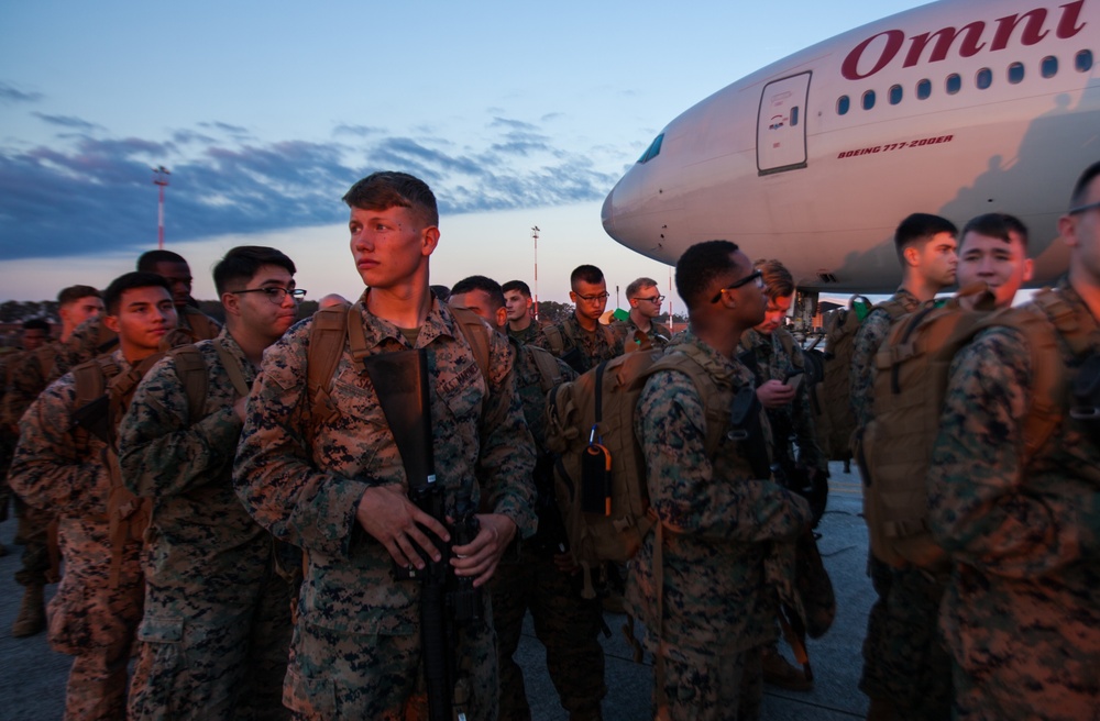 2nd MLG-Forward Marines Depart for Norway