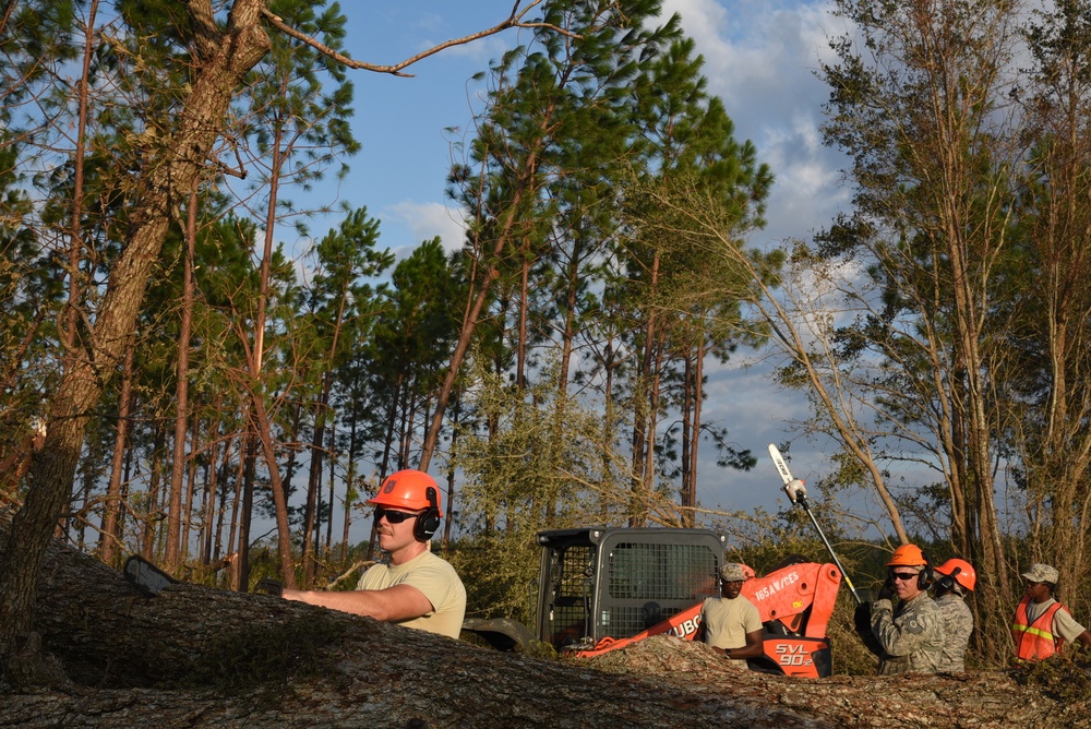 165th Airlift Wing conduct Hurricane Michael relief