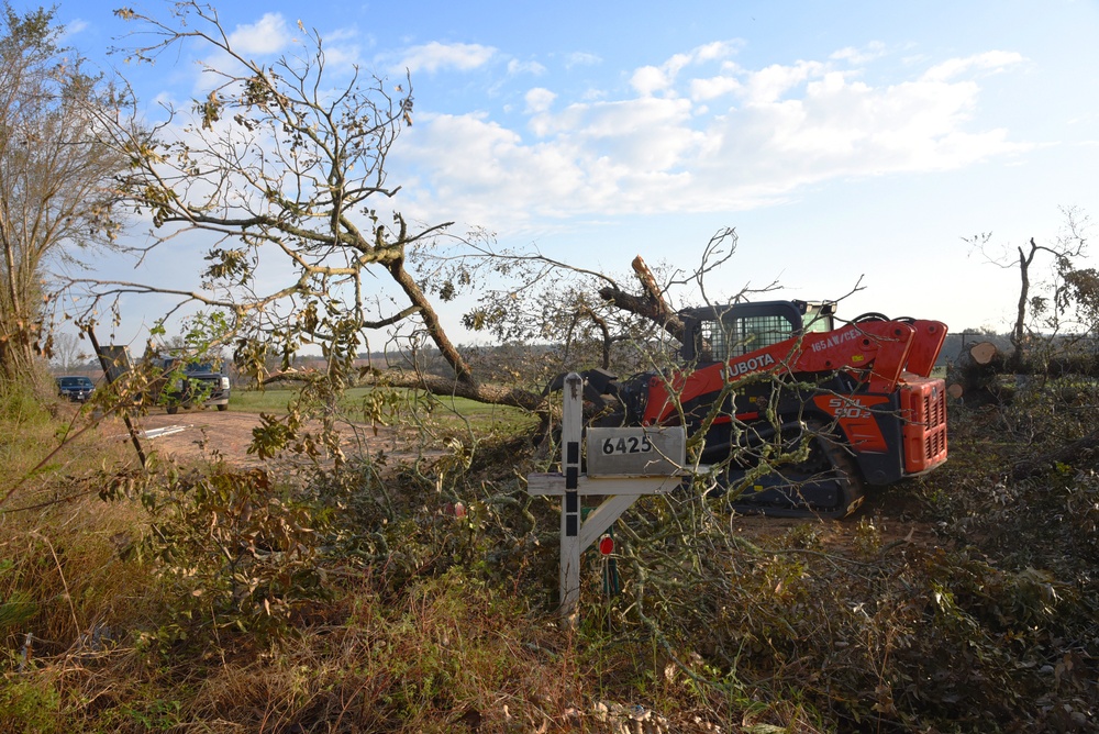 165th Airlift Wing conduct Hurricane Michael relief