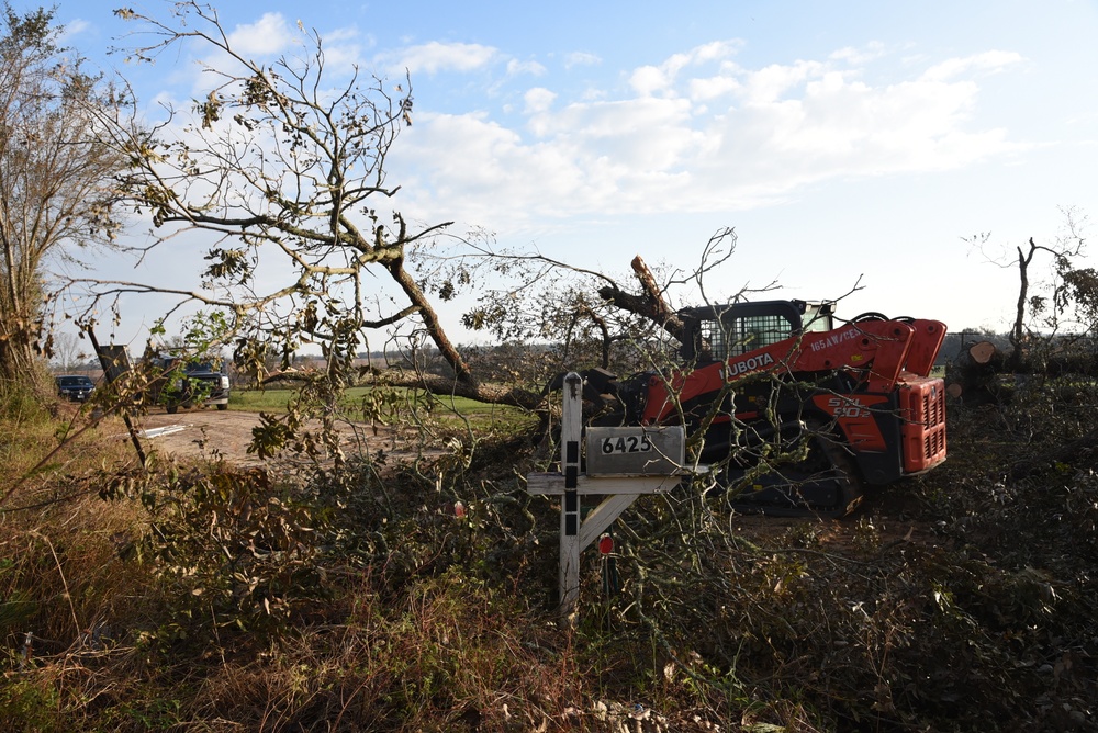 165th Airlift Wing conduct Hurricane Michael relief