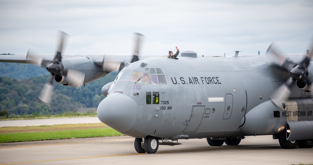Salute to our Veterans &amp; First Responders Air Show for WV, October 13, 2018
