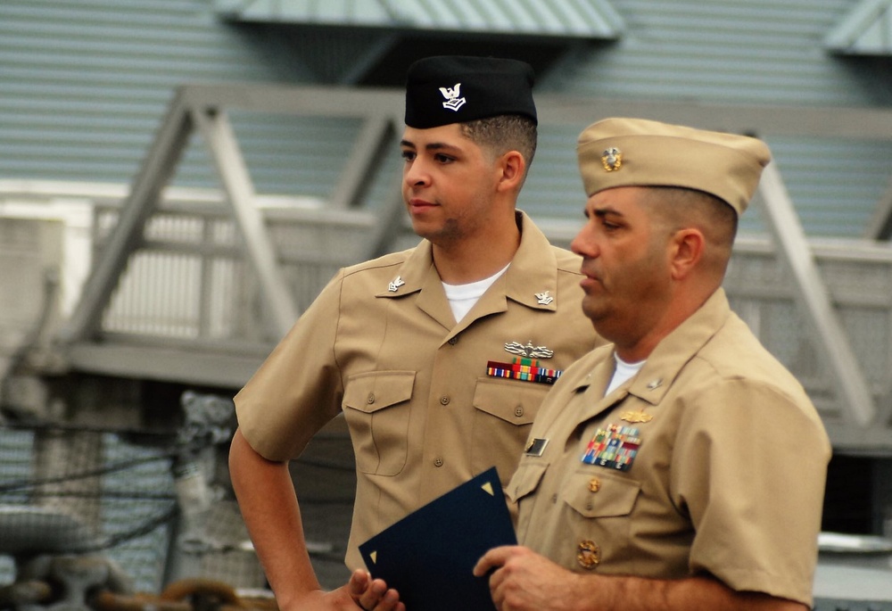 Naval Museum hosts a re-enlistment