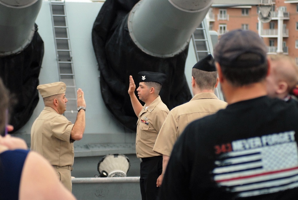 Naval Museum hosts a re-enlistment