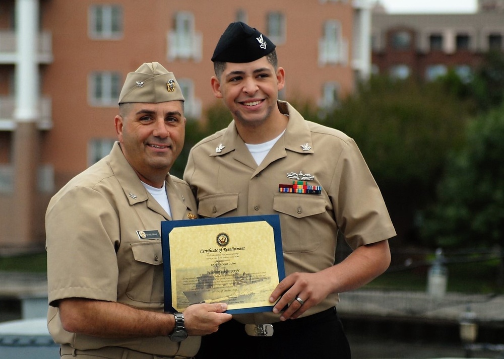 Naval Museum hosts a re-enlistment