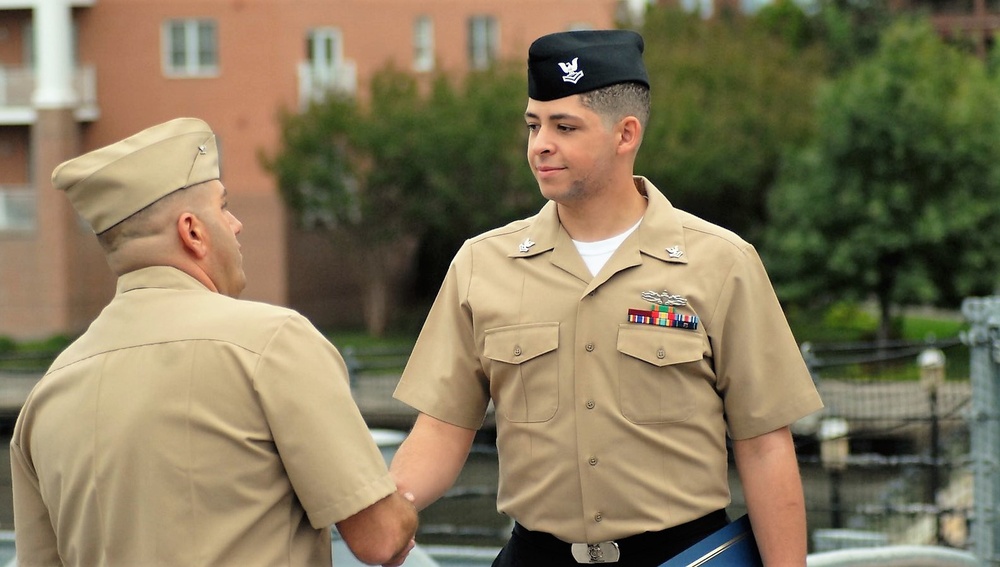 Naval Museum hosts a re-enlistment