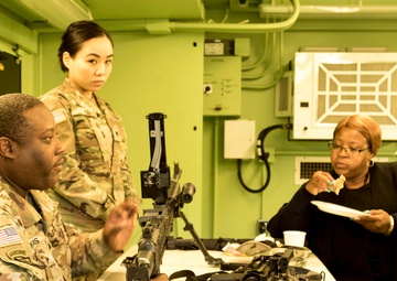 Guard Experience event lifts veil on Guard life for Soldiers on Staten Island