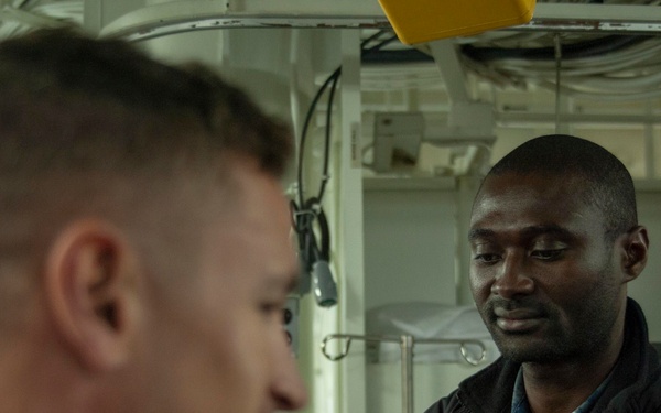 Flu Vaccinations On USS Bonhomme Richard