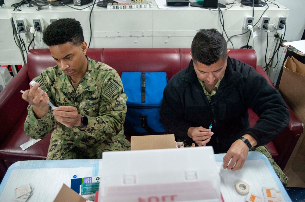 Flu Vaccinations On USS Bonhomme Richard