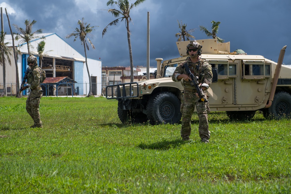 EODMU 5 Conducts Field Training Exercise