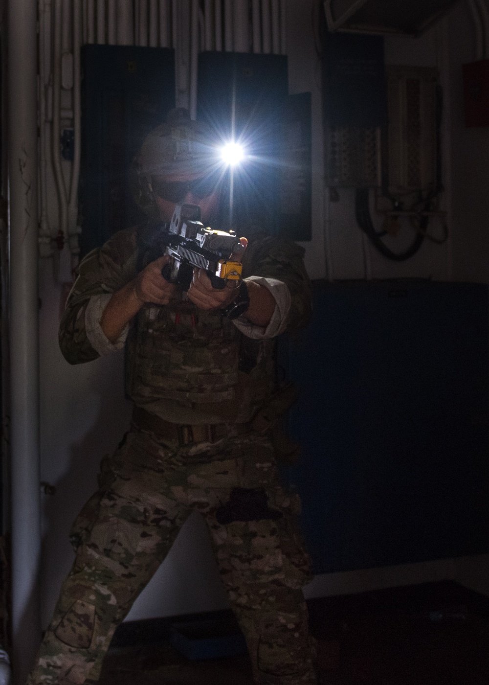 EODMU 5 Conducts Field Training Exercise