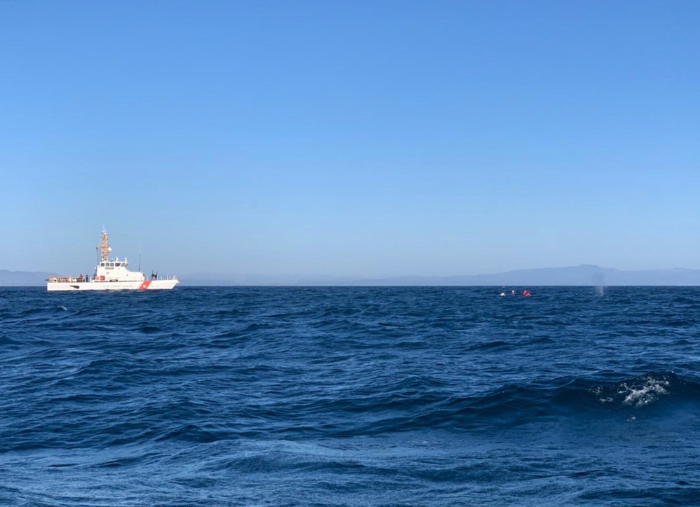 Coast Guard assists NOAA in response to entangled whale near Santa Cruz, Calif.