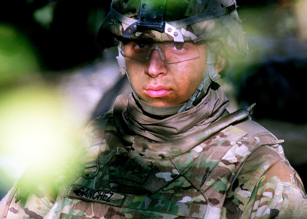 66th MI BDE HHC conducts company field training exercise