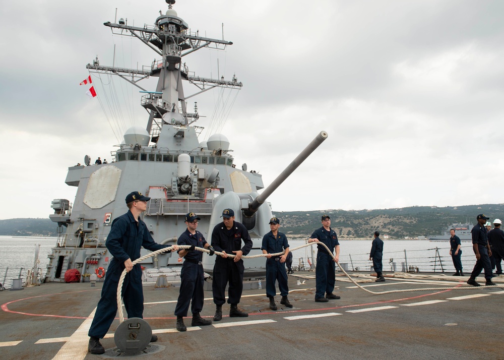 USS Arleigh Burke (DDG 51)