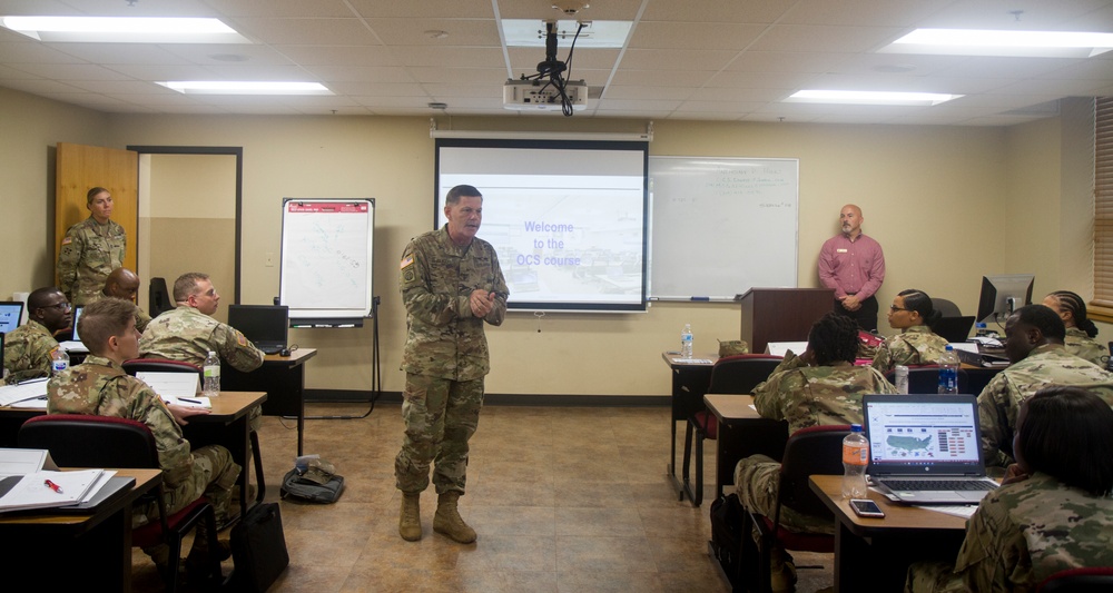 1st TSC Commanding General Speaks at the Operational Contract Support Course