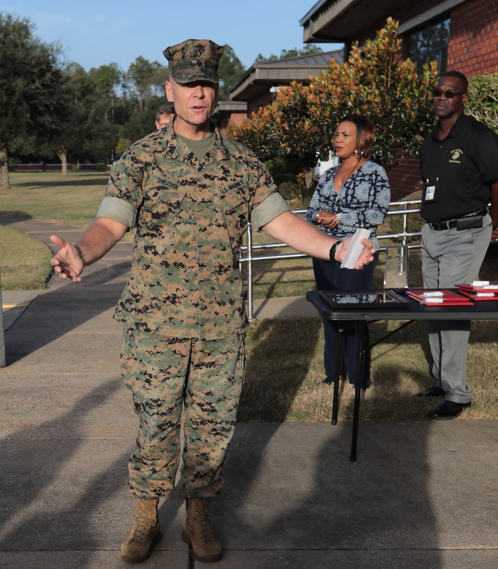 MCLBA gets FY2017 MCIEAST award for Ground Safety Excellence