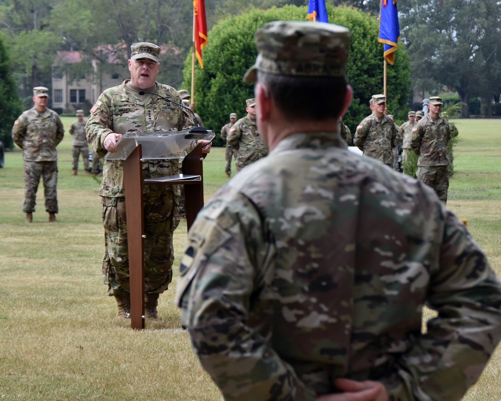 Abrams relinquishes command of FORSCOM