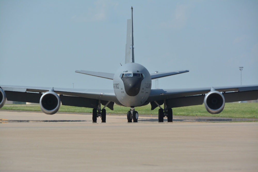 507th ARW commander takes final flight with wing