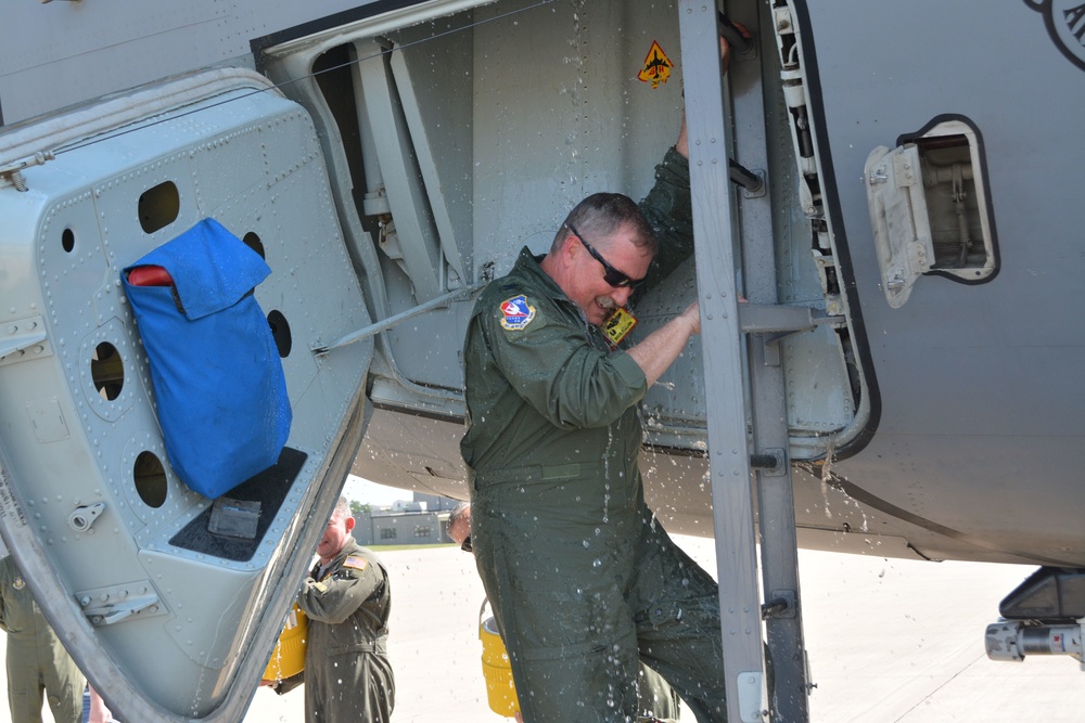 507th ARW commander takes final flight with wing