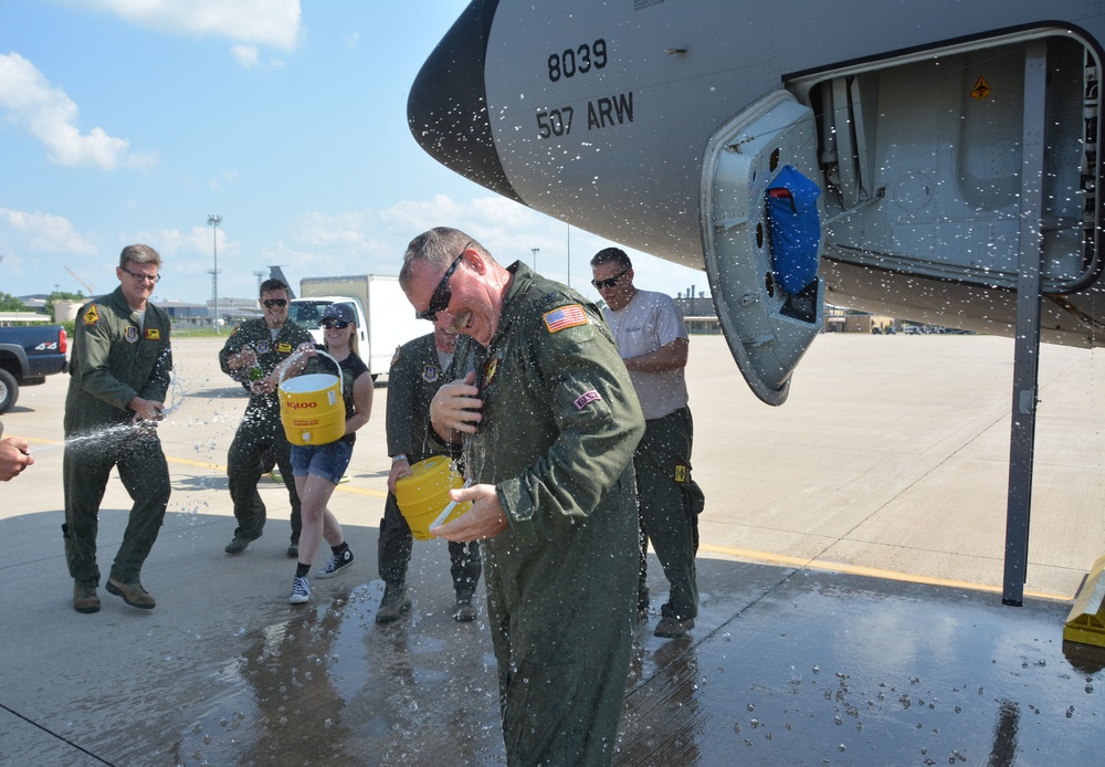 507th ARW commander takes final flight with wing