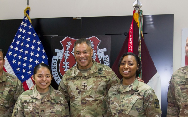 Lt. Gen. Michael X. Garrett, U.S. Army Central commander visits Soldiers in Qatar