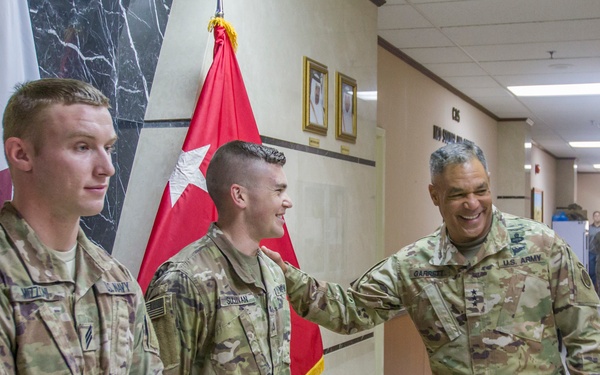 Lt. Gen. Michael X. Garrett, U.S. Army Central commander visits Soldiers in Qatar