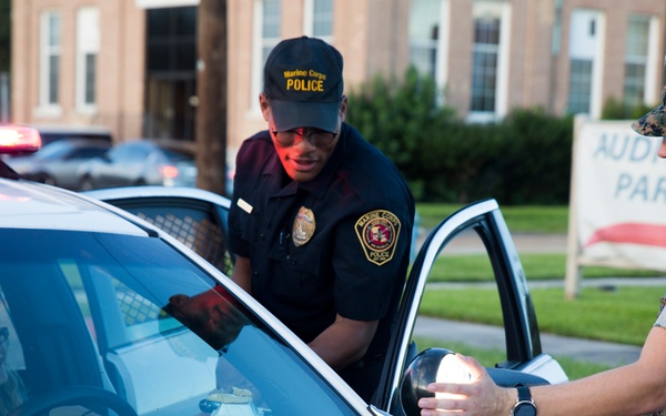 MARFORRES participates in &quot;Night Out Against Crime&quot;