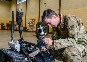Route clearance training uses robots and video gaming skills