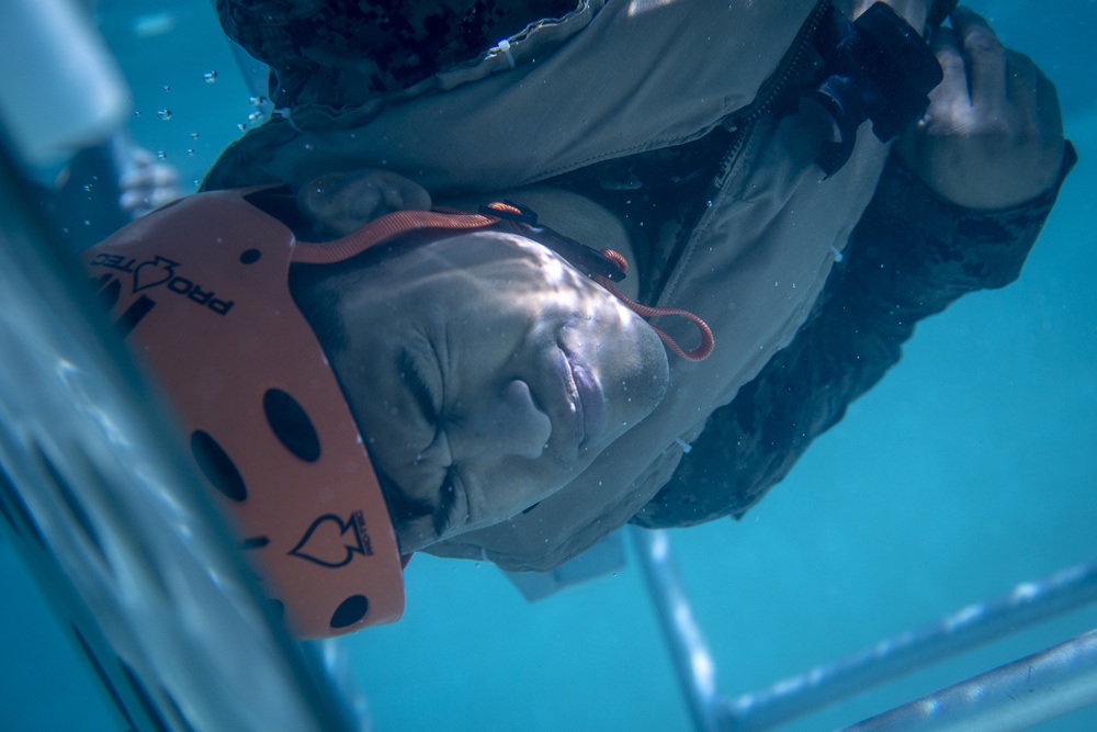 11th MEU Underwater Egress Training
