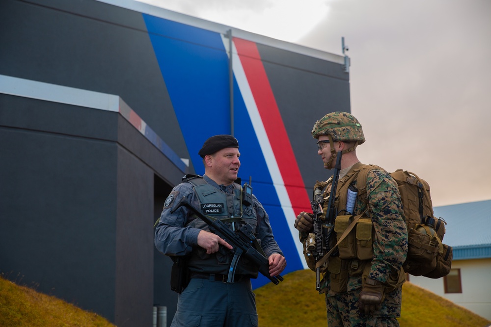 Marines particpate in exercise Trident Juncture 18 training in Iceland
