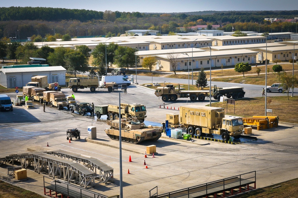 Working' At The Car Wash: Soldiers Prepare Vehicles For International Travel