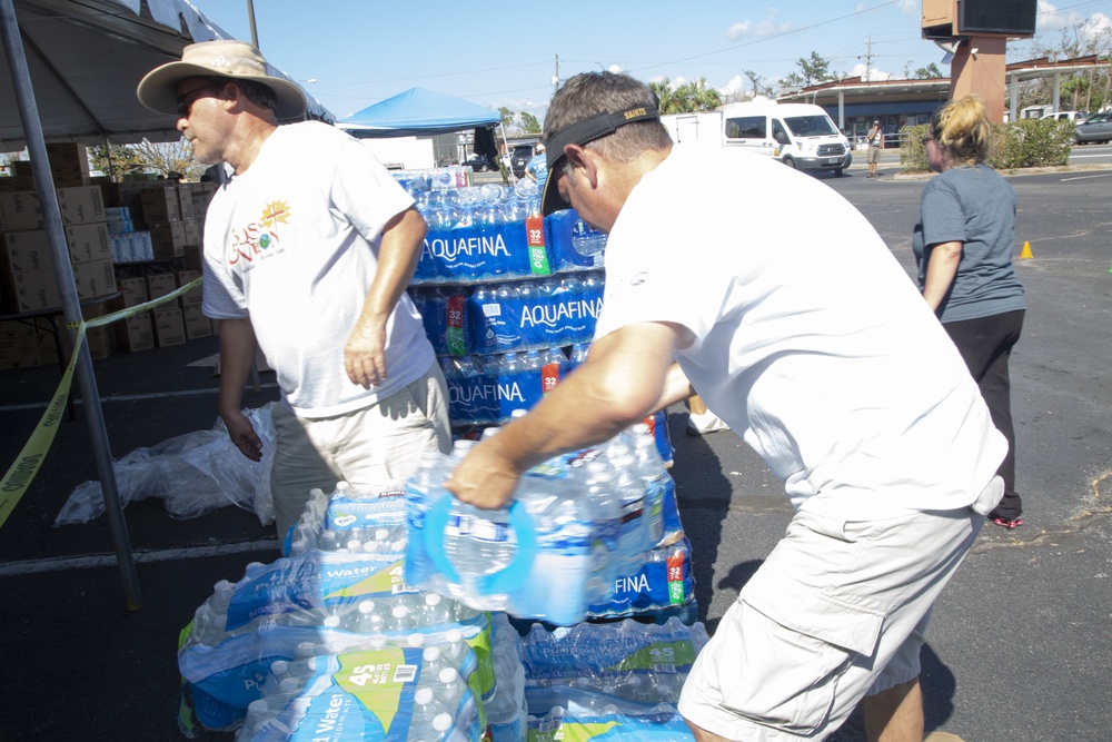 Volunteers mobilized to help with relief efforts in Panama City Beach