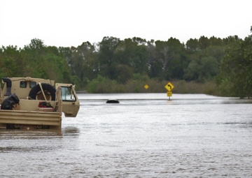Texas National Guard partners with local authorities in response to Texas floods