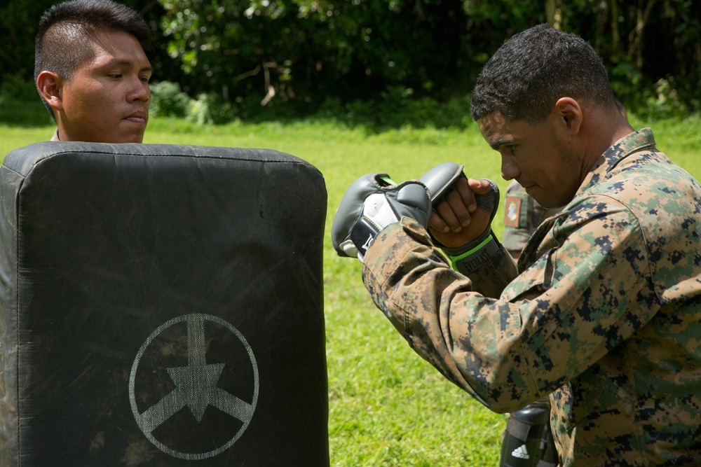 Koa Moana Trains with French Soldiers