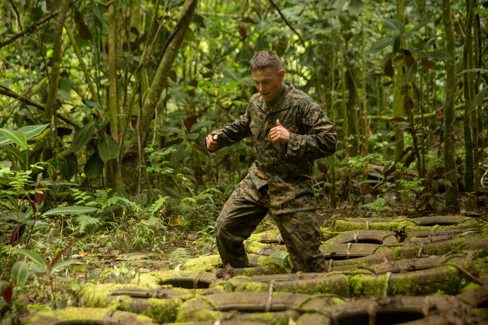 Koa Moana Trains with French Soldiers