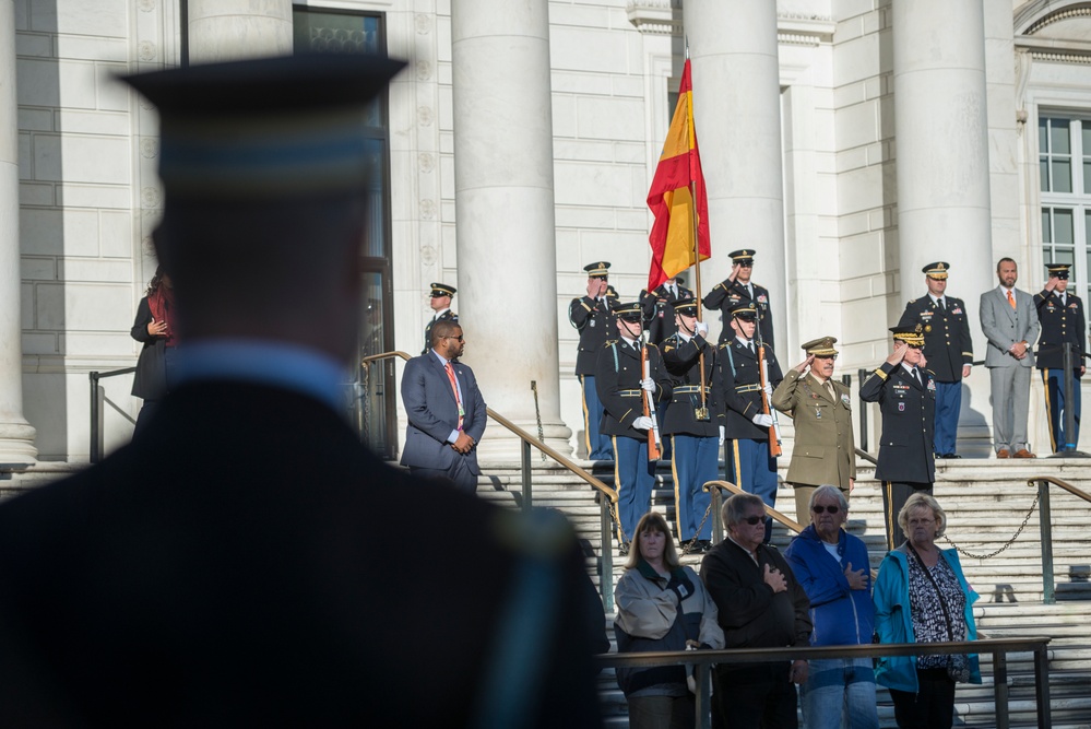 Spanish Chief of Defence Gen. Fernando Alejandre Participates in an Armed Forces Wreath-Laying Ceremony at the Tomb of the Unknown Soldier