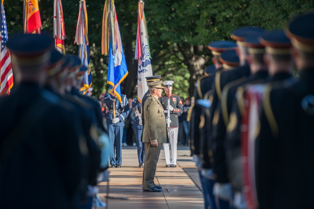 Spanish Chief of Defence Gen. Fernando Alejandre Participates in an Armed Forces Wreath-Laying Ceremony at the Tomb of the Unknown Soldier