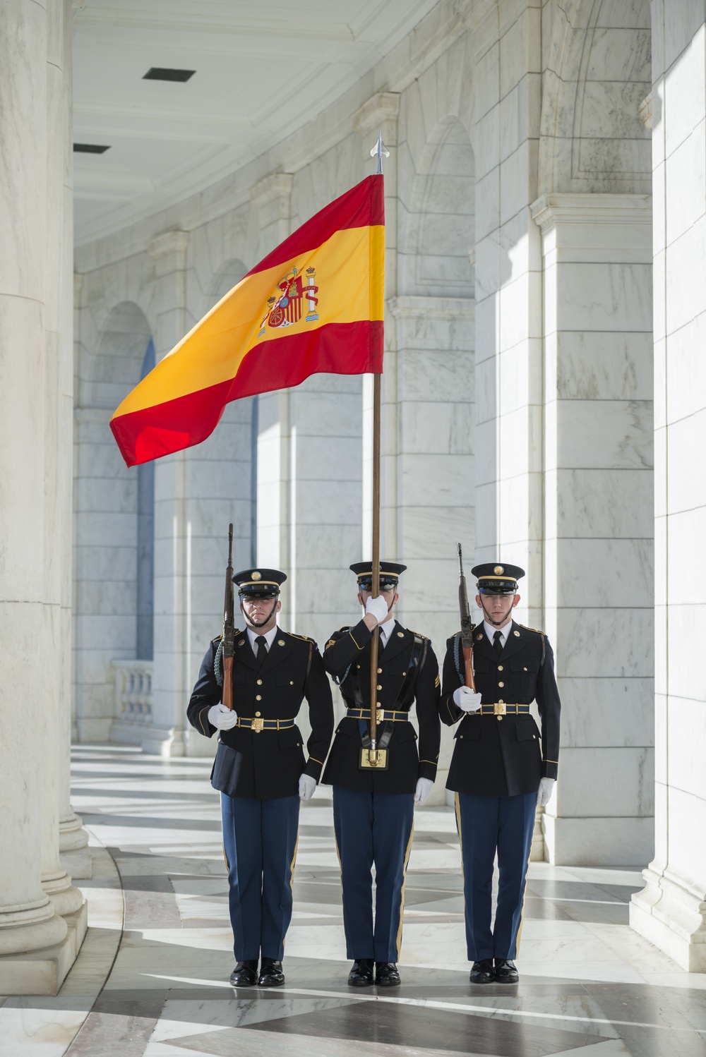 Spanish Chief of Defence Gen. Fernando Alejandre Participates in an Armed Forces Wreath-Laying Ceremony at the Tomb of the Unknown Soldier