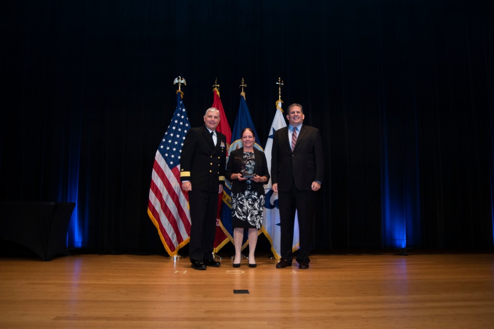 NAVSUP WSS’s Acquisition Professional of the Year wins for the warfighter