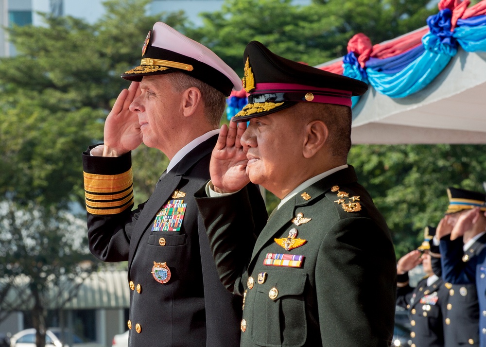 USINDOPACOM Commander Visits Thailand