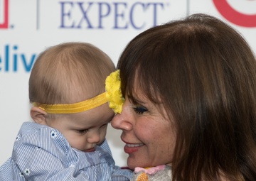 USO Iwakuni hosts Special Delivery event for parents